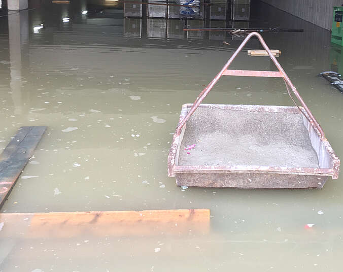 Tiefgarage unter Wasser