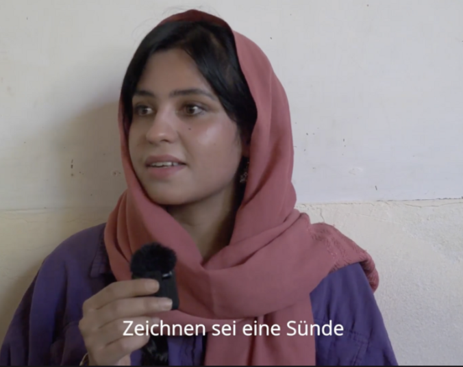 Afghanische Frau (Foto: Benjamin Schmidt)
