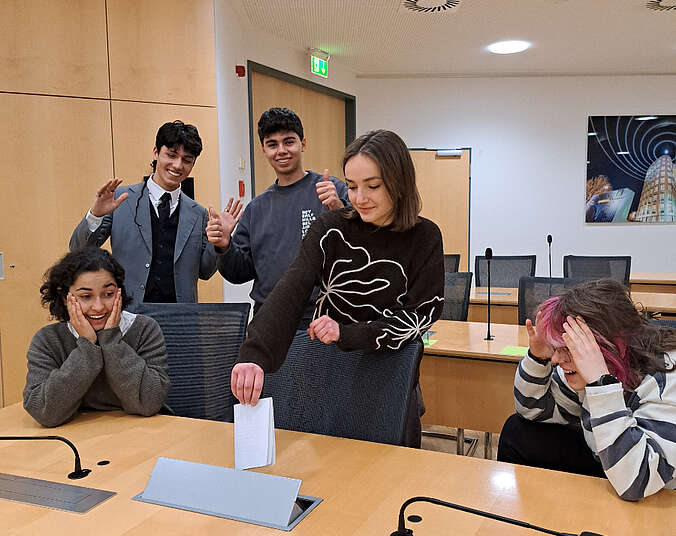 Mehrere Kreisjugendräte (Foto: Landratsamt Bodenseekreis)