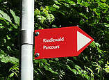 Schild Bewegungsparcours Riedlewald