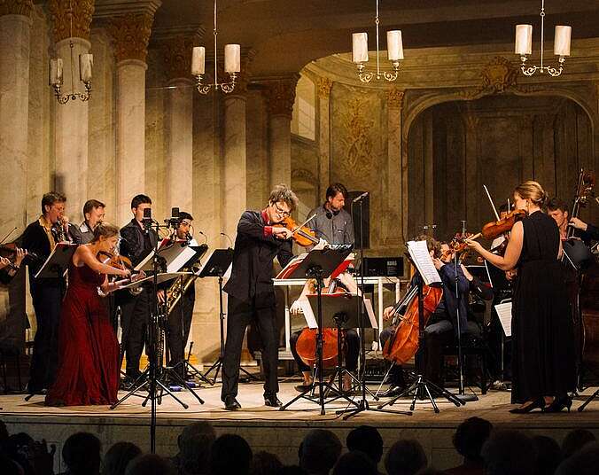 Bild zur Veranstaltung: O/Modernt Kammerorchester - Hugo Ticciati; Violine und Leitung