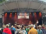 Das Jugend-KULT-Ufer begeistert mit abwechslungsreichen Konzerten in der Musikmuschel. (Foto: Stadt Friedrichshafen)