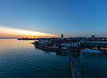 Friedrichshafen während Sonnenuntergang