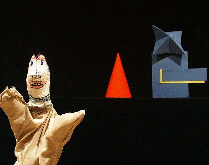 Bild zur Veranstaltung: Über den Klee oder der Knochen in meinem Kopf / ab 12 Jahren - UNITED PUPPETS