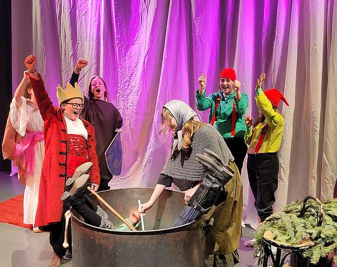 Bild zur Veranstaltung: Theaterspielclub 13+ - Leitung: Angelika Wagner