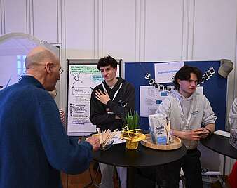 Der Stand des Jugendparlaments