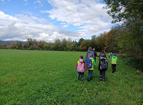 Kinder in der Natur