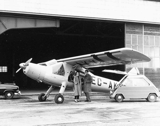 Der Dornier Delta I neben einer in Spanien produzierten Dornier  Do 25.