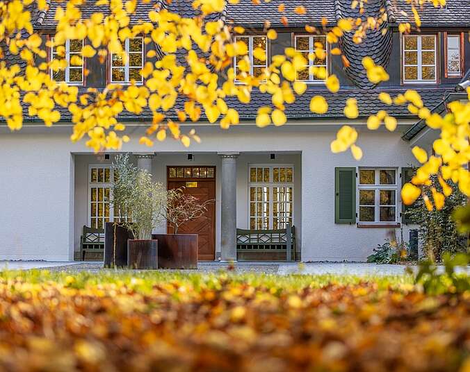Blick auf das Hotel Seegut Zeppelin.