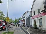 Rauchaustritt aus dem 1. OG