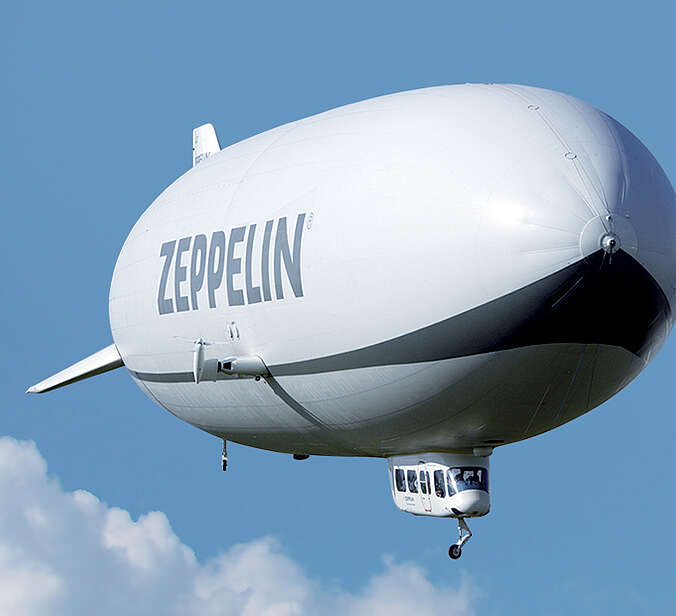 Zeppelin in der Luft