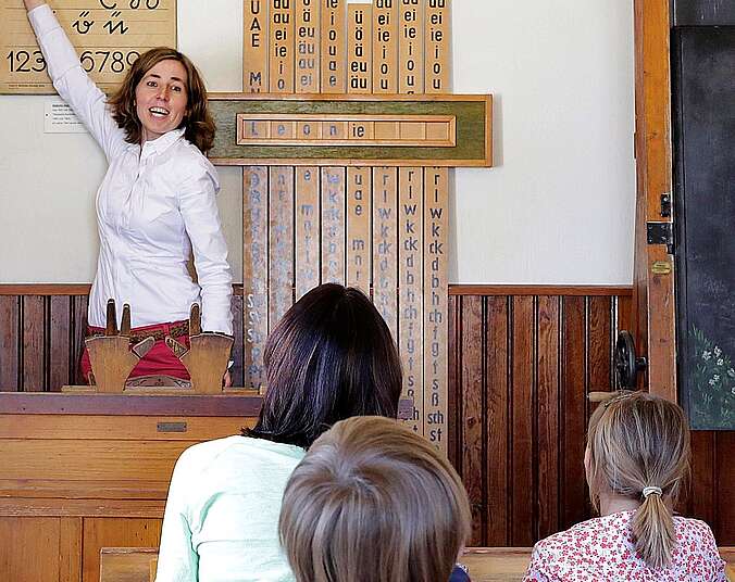 Führung im historischen Klassenzimmer